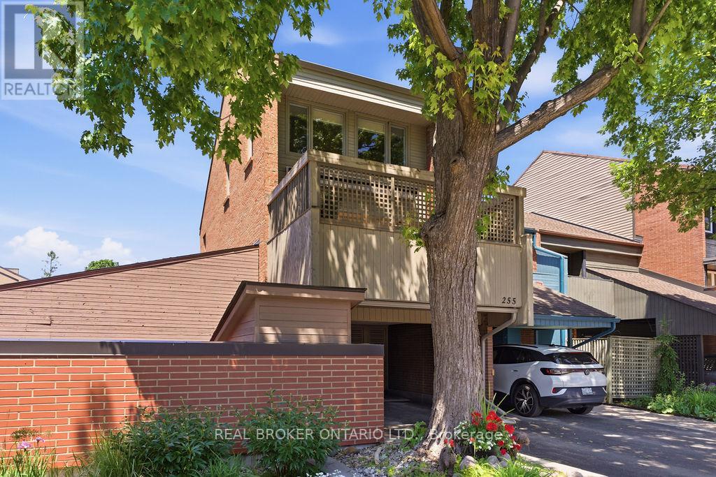 255 Bruyere Street, Ottawa, Ontario  K1N 5E5 - Photo 2 - X13429402