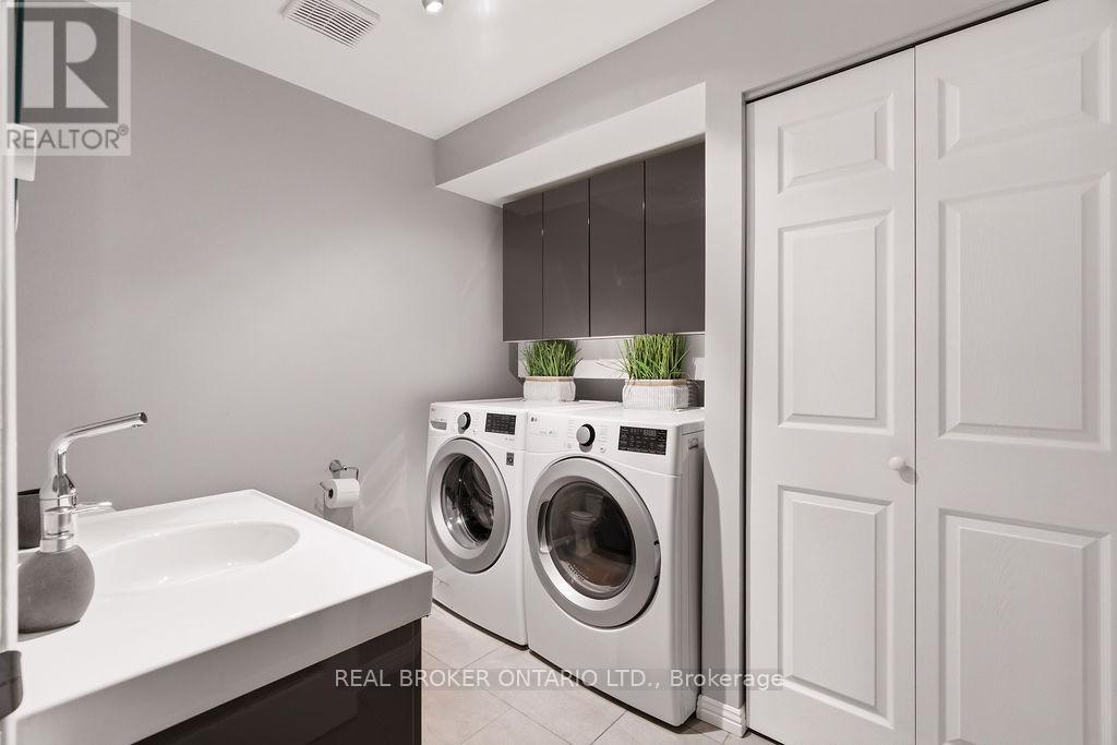 255 Bruyere Street, Ottawa, Ontario  K1N 5E5 - Photo 8 - X13429402