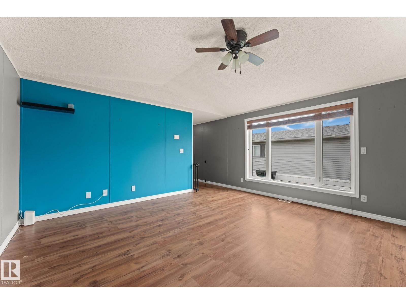 1592 Jubilee Dr, Sherwood Park, Alberta  T8H 2M9 - Photo 12 - E4492081