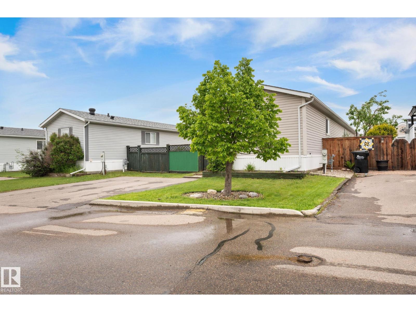 1592 Jubilee Dr, Sherwood Park, Alberta  T8H 2M9 - Photo 37 - E4492081