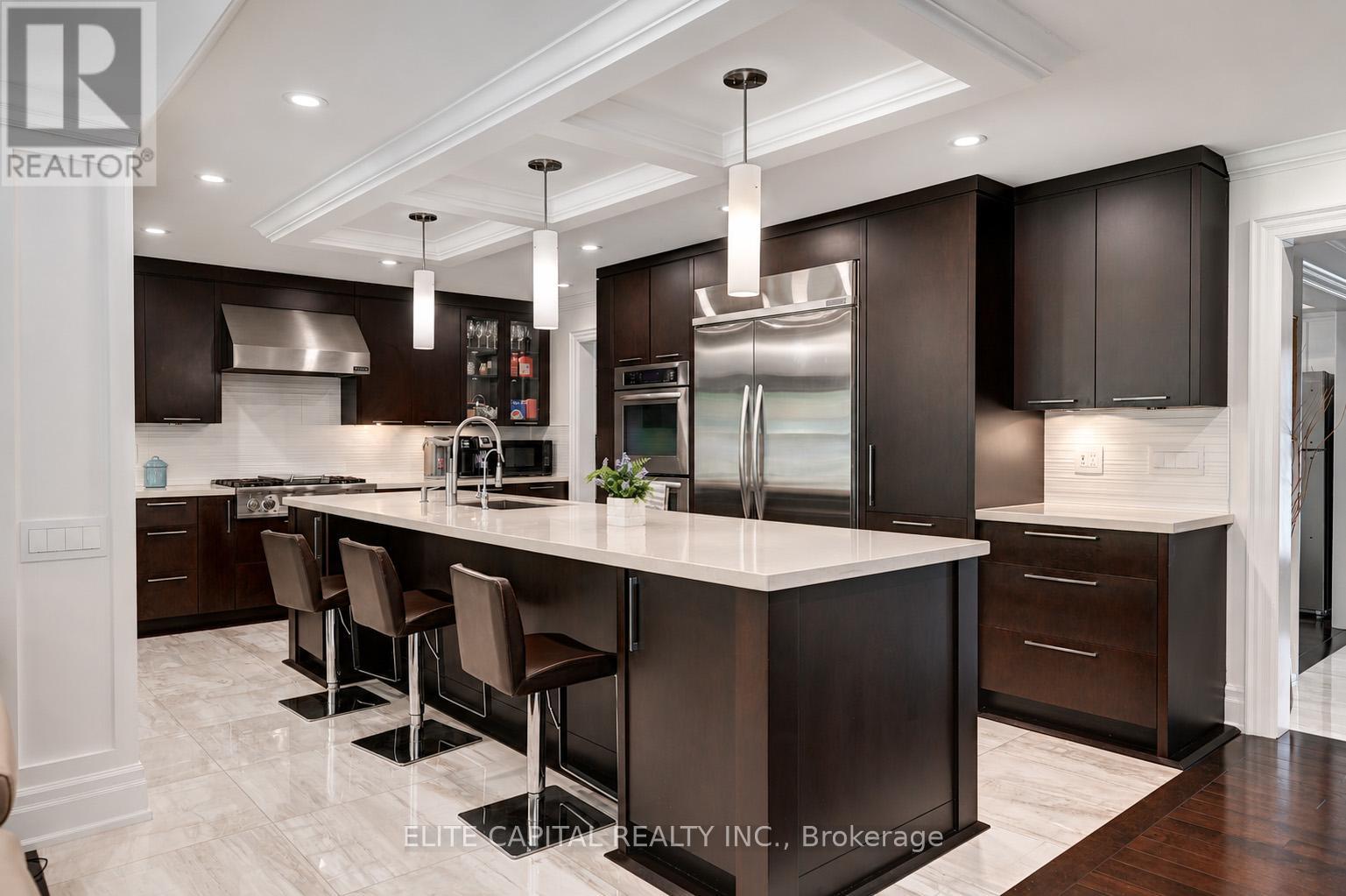 16 Thomas Reid Road, Markham, Ontario  L6C 1A5 - Photo 4 - N13429382