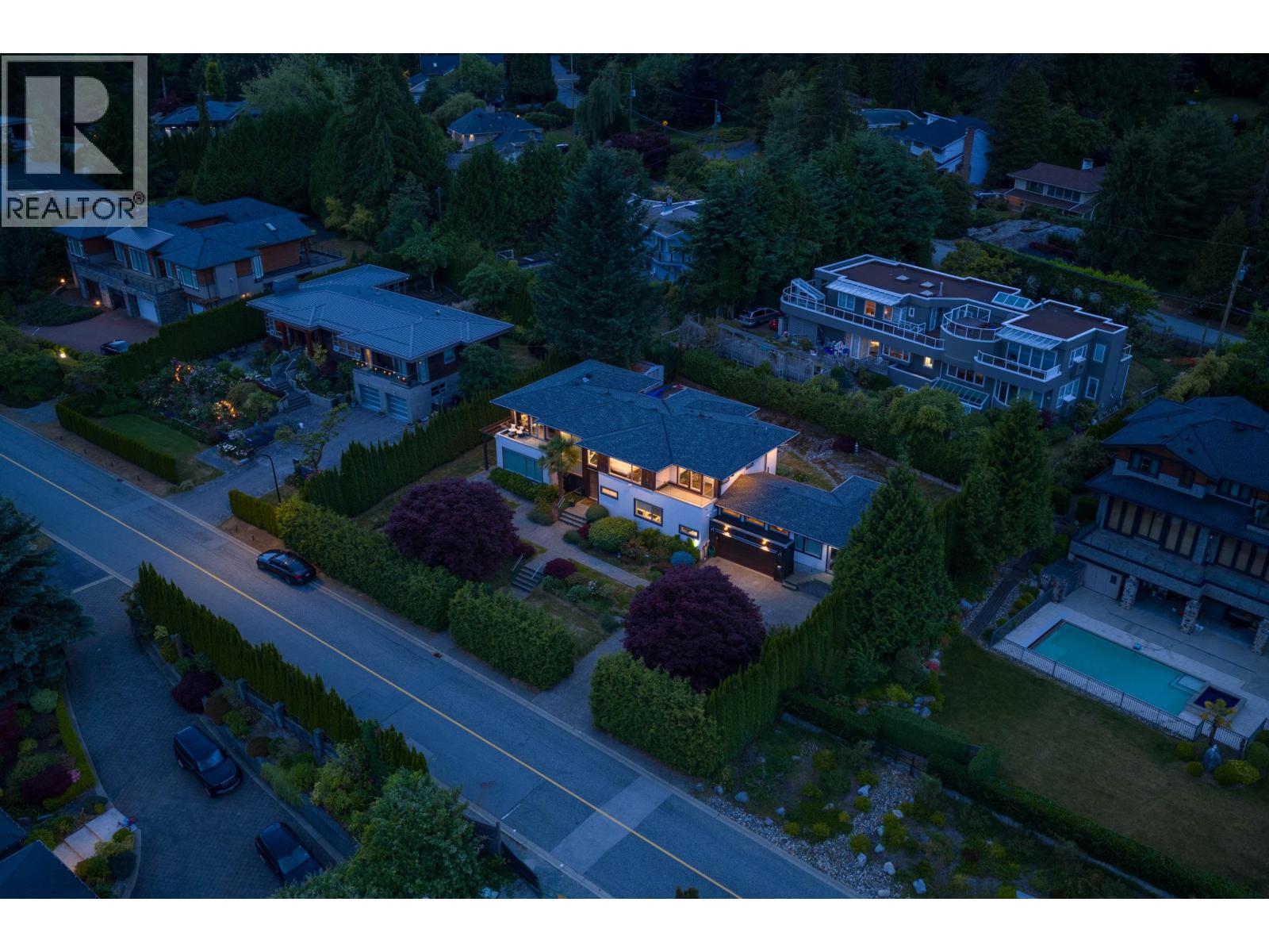985 Eyremount Drive, West Vancouver, British Columbia  V7S 2B4 - Photo 5 - R3134552