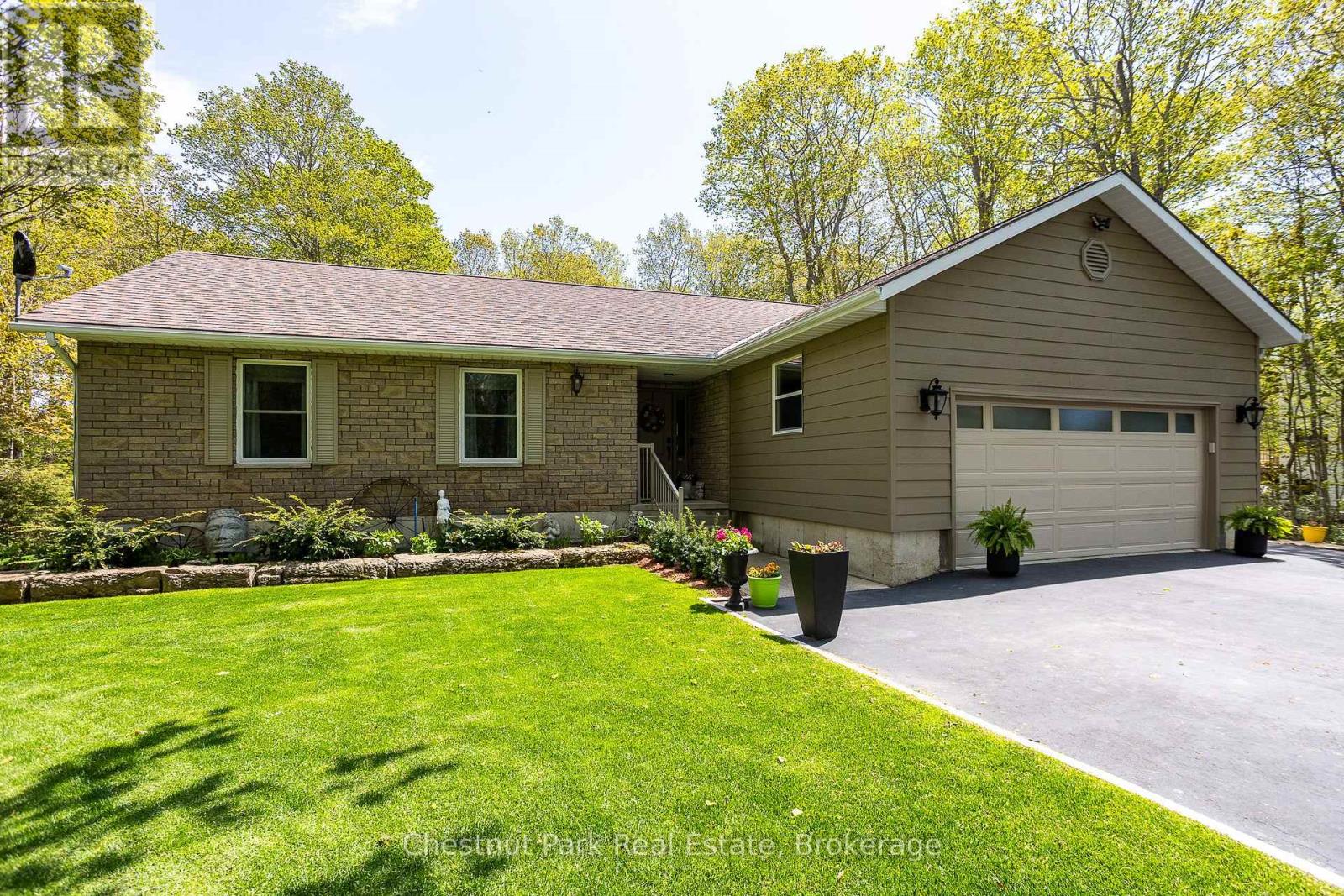 64 MAPLE GOLF CRESCENT, Northern Bruce Peninsula, Ontario