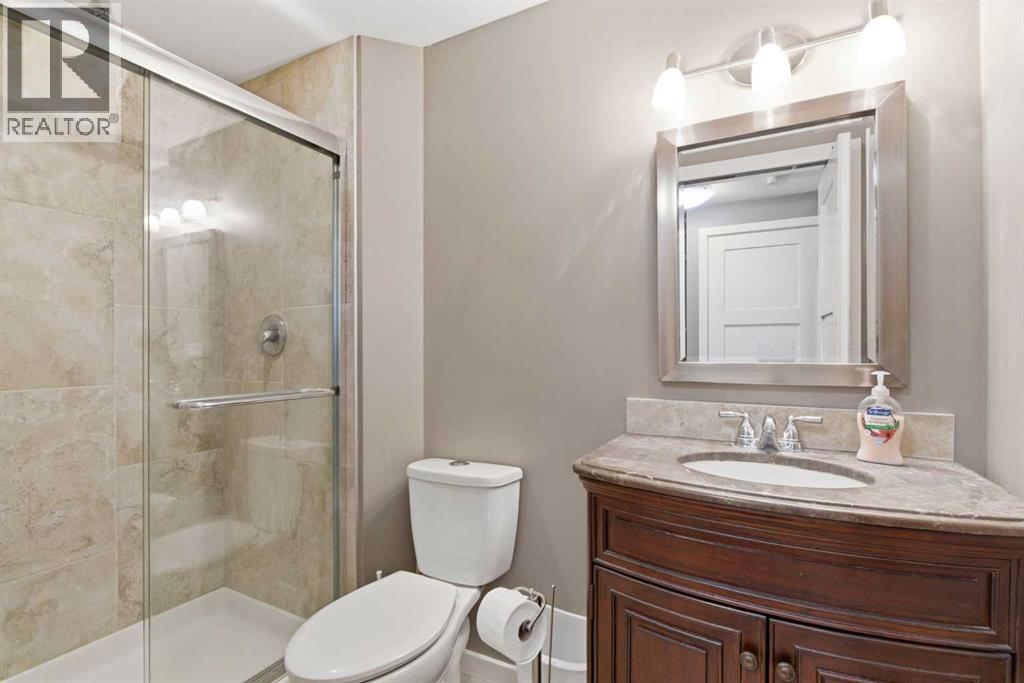 138 Drake Landing Loop, Okotoks, Alberta  T1S 0G8 - Photo 37 - A2319873