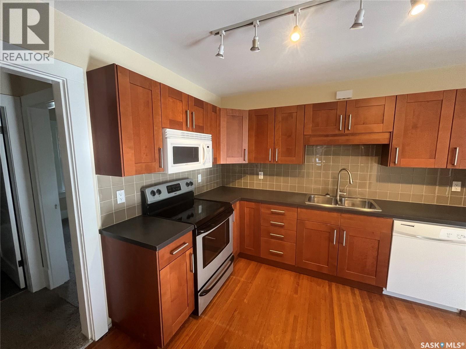 161 21st Street W, Prince Albert, Saskatchewan  S6V 4H8 - Photo 14 - SK038728