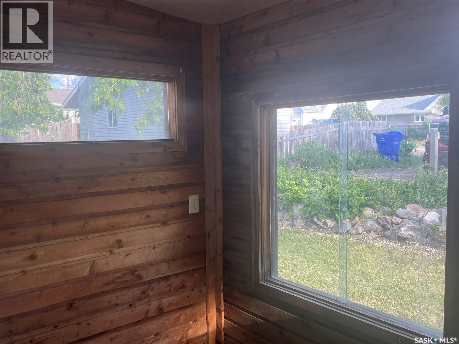161 21st Street W, Prince Albert, Saskatchewan  S6V 4H8 - Photo 34 - SK038728