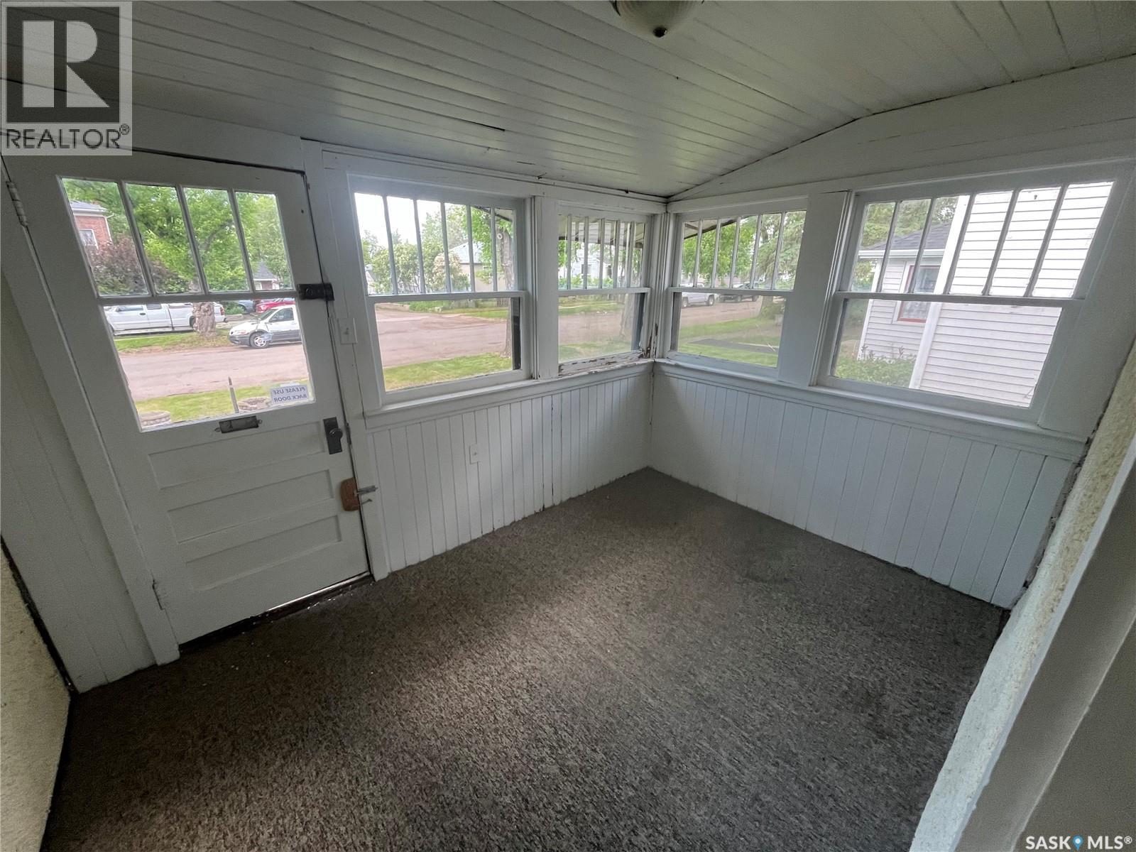 161 21st Street W, Prince Albert, Saskatchewan  S6V 4H8 - Photo 27 - SK038728
