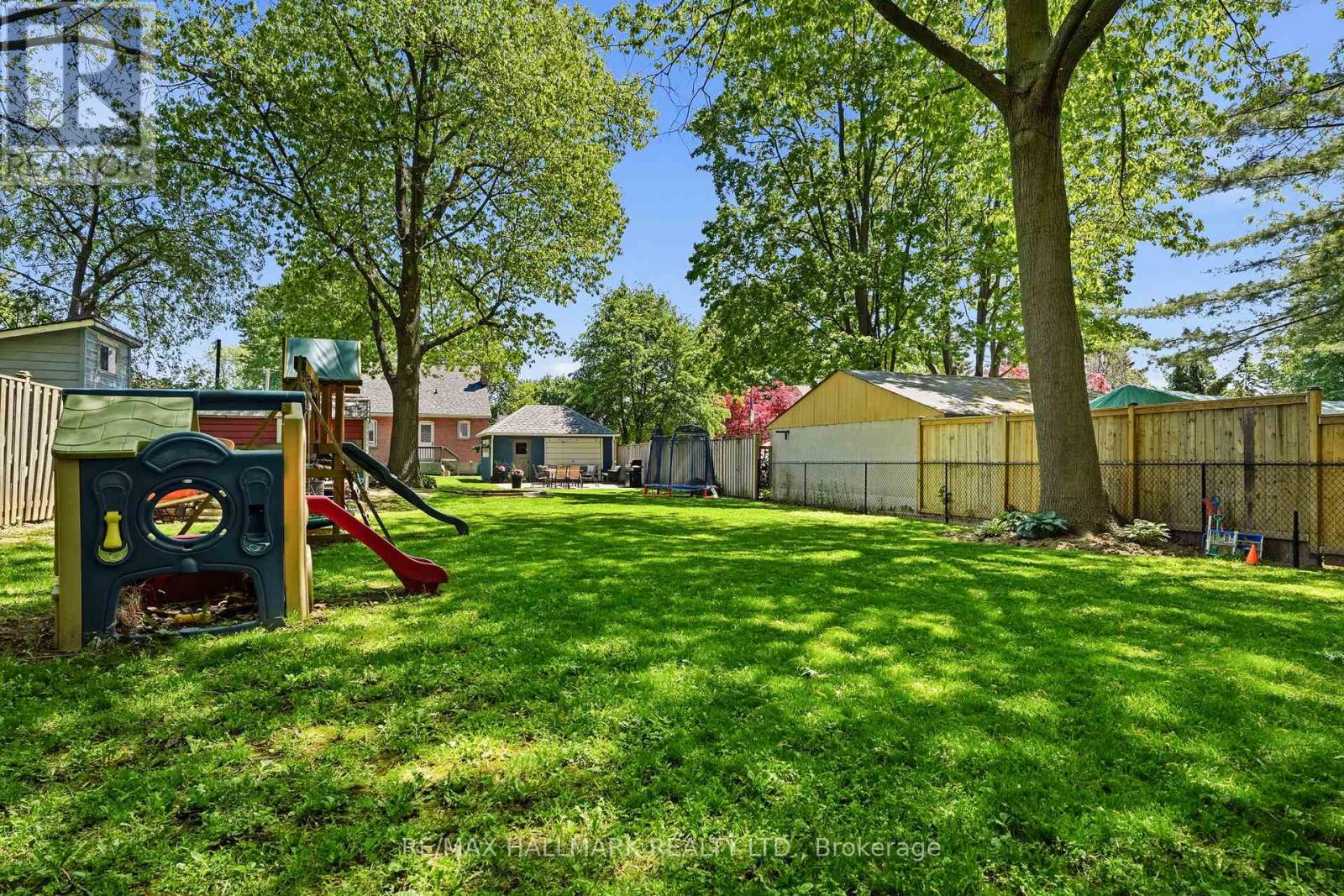 32 Rockwood Drive, Toronto, Ontario  M1M 3N1 - Photo 37 - E13413708