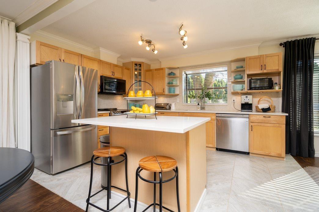 16376 96 Avenue, Surrey, British Columbia  V4N 2C1 - Photo 9 - R3134478