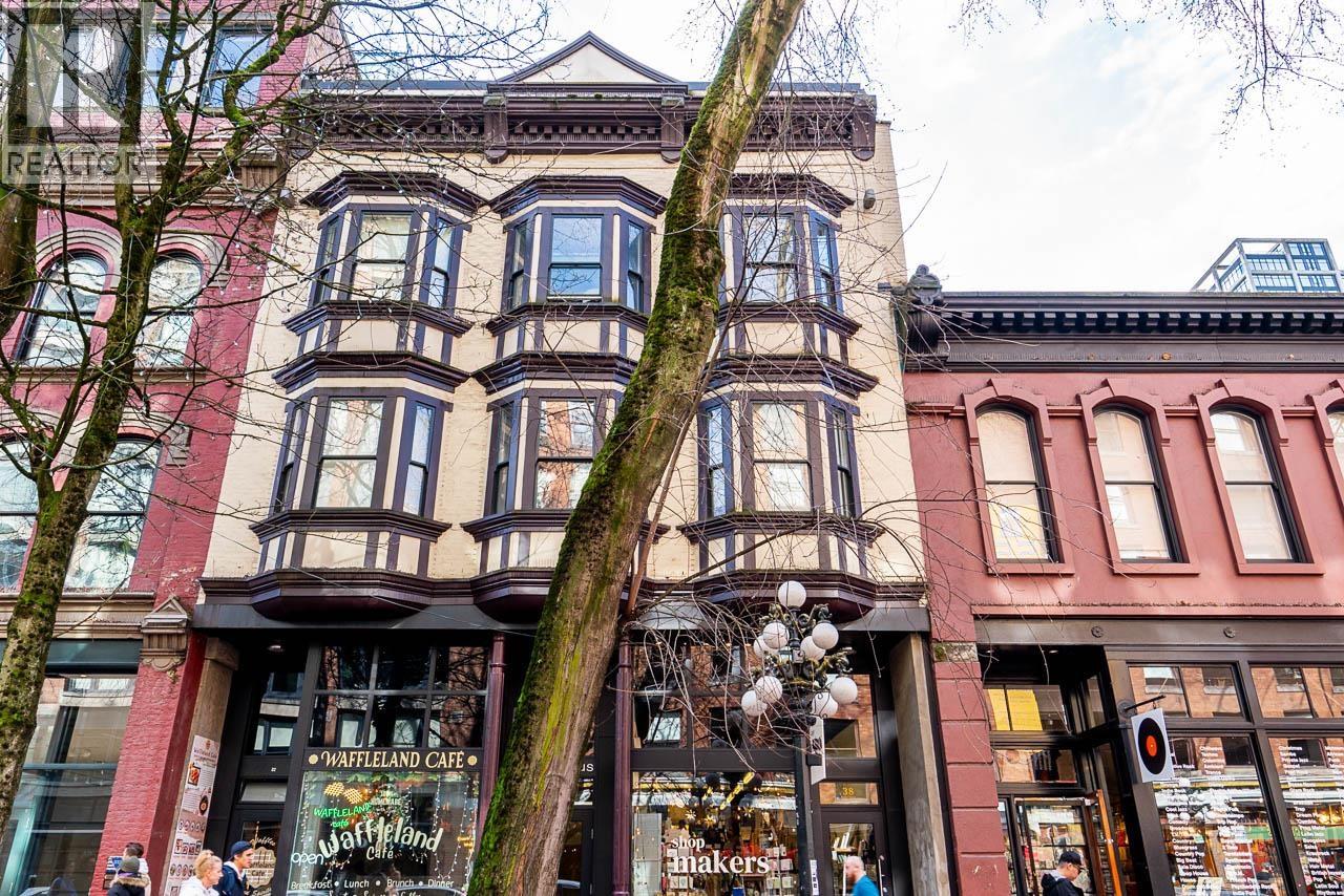 211 36 WATER STREET, Vancouver, British Columbia