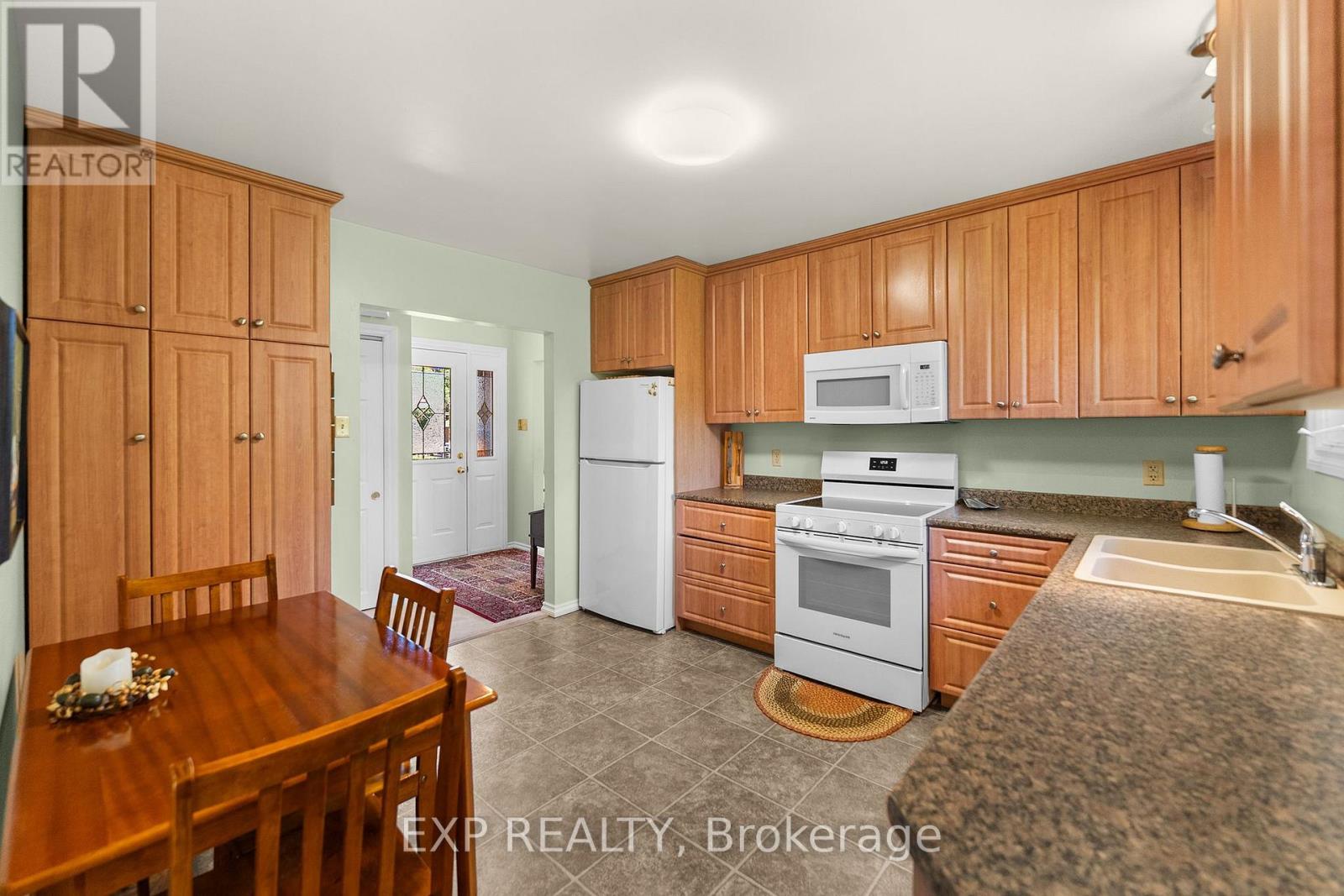 96 Simpson Avenue, Renfrew, Ontario  K7V 2P5 - Photo 7 - X13429472