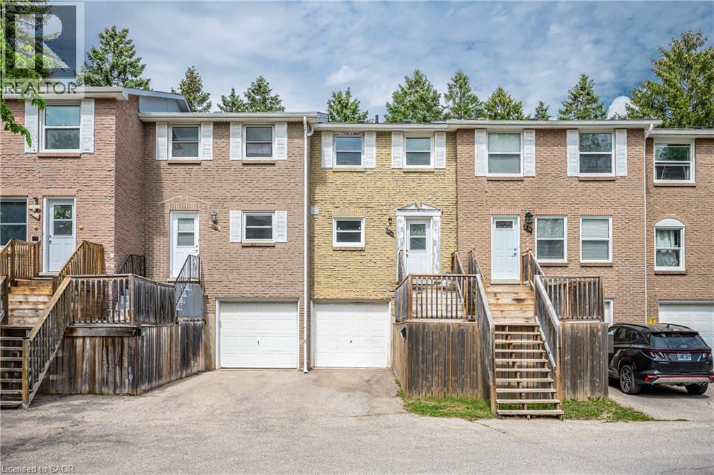 212 WESTCOURT Place, Waterloo, Ontario