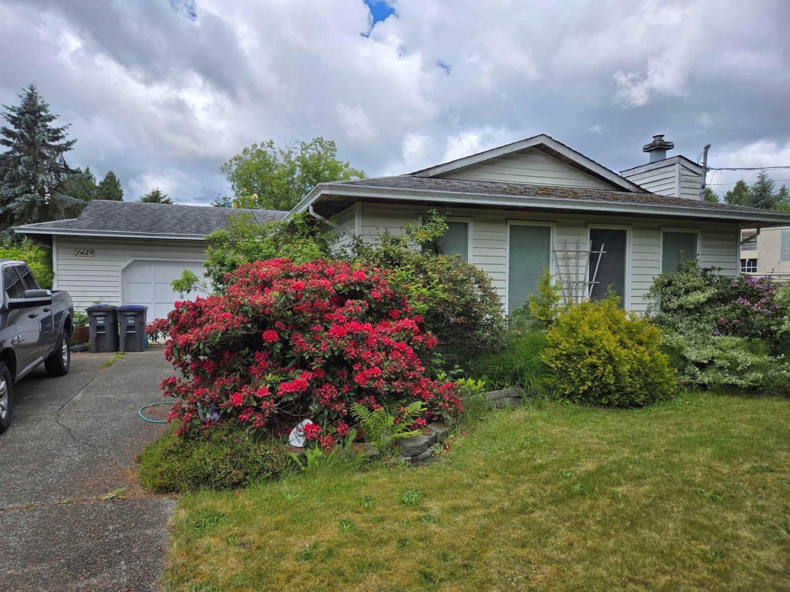 6619 140 STREET, Surrey, British Columbia