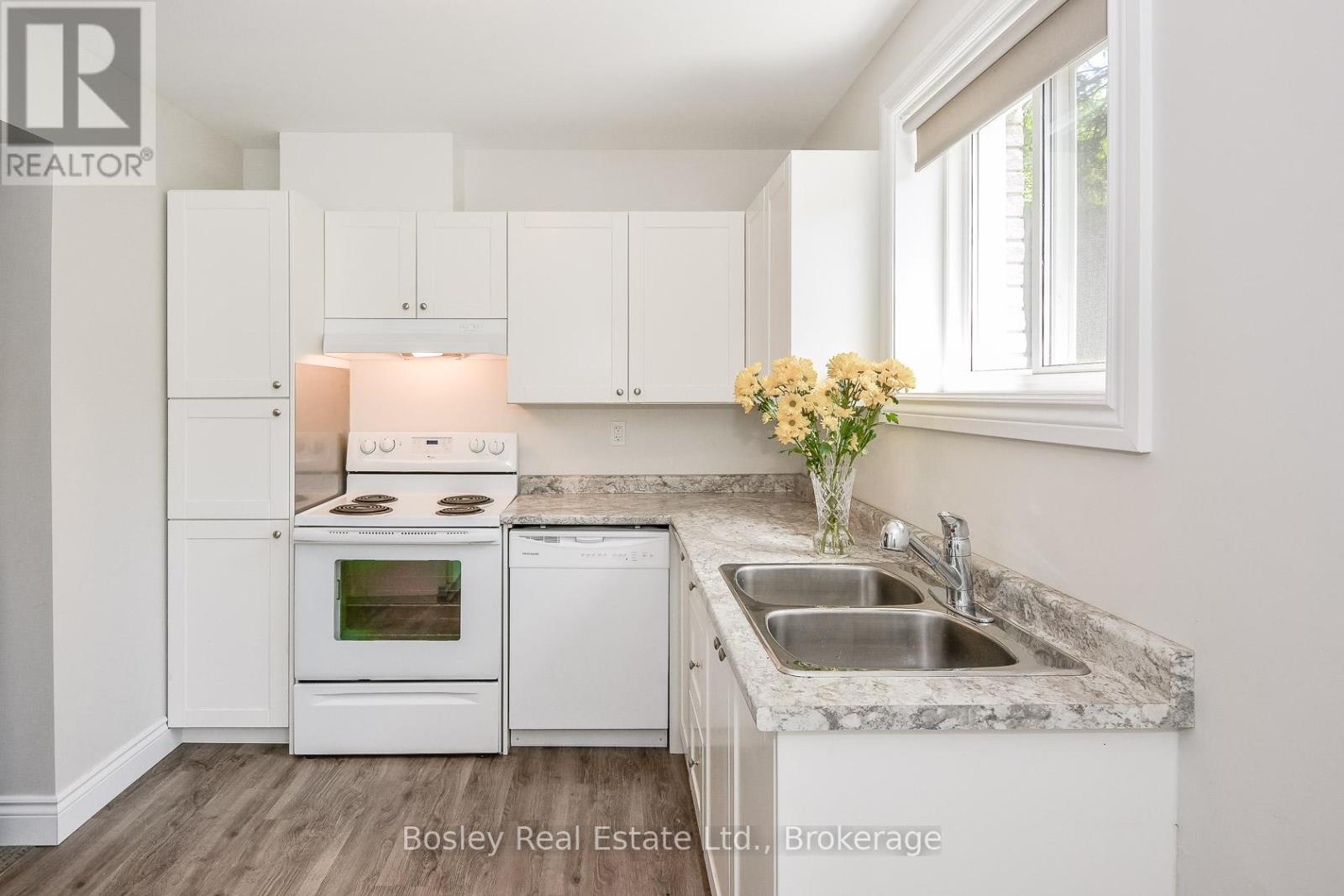 5 Algoma Drive, Guelph, Ontario  N1E 1C8 - Photo 7 - X13429482