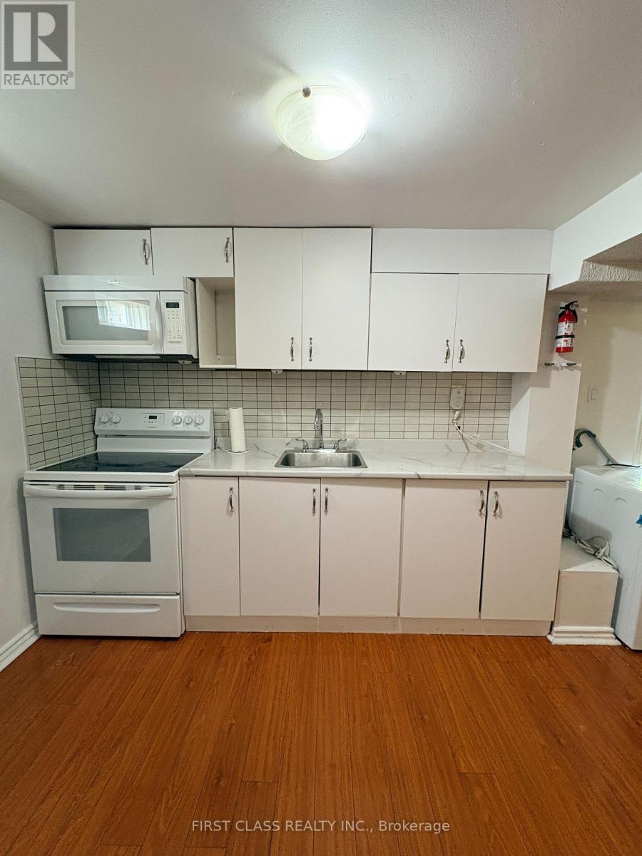 Basement - 114 Sheldrake Court, Brampton, Ontario  L6Y 2W9 - Photo 10 - W13429468