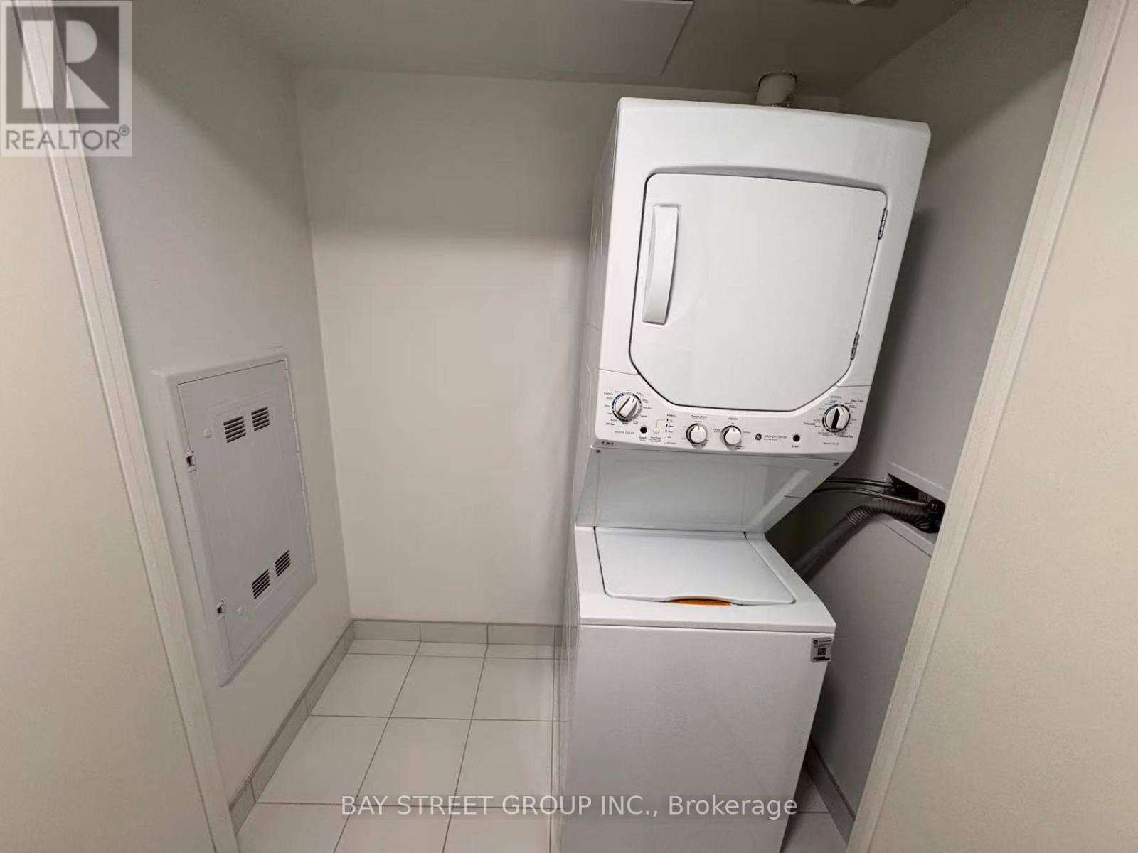4010 Eglinton Avenue W, Toronto, Ontario  M9A 0G5 - Photo 13 - W13429480