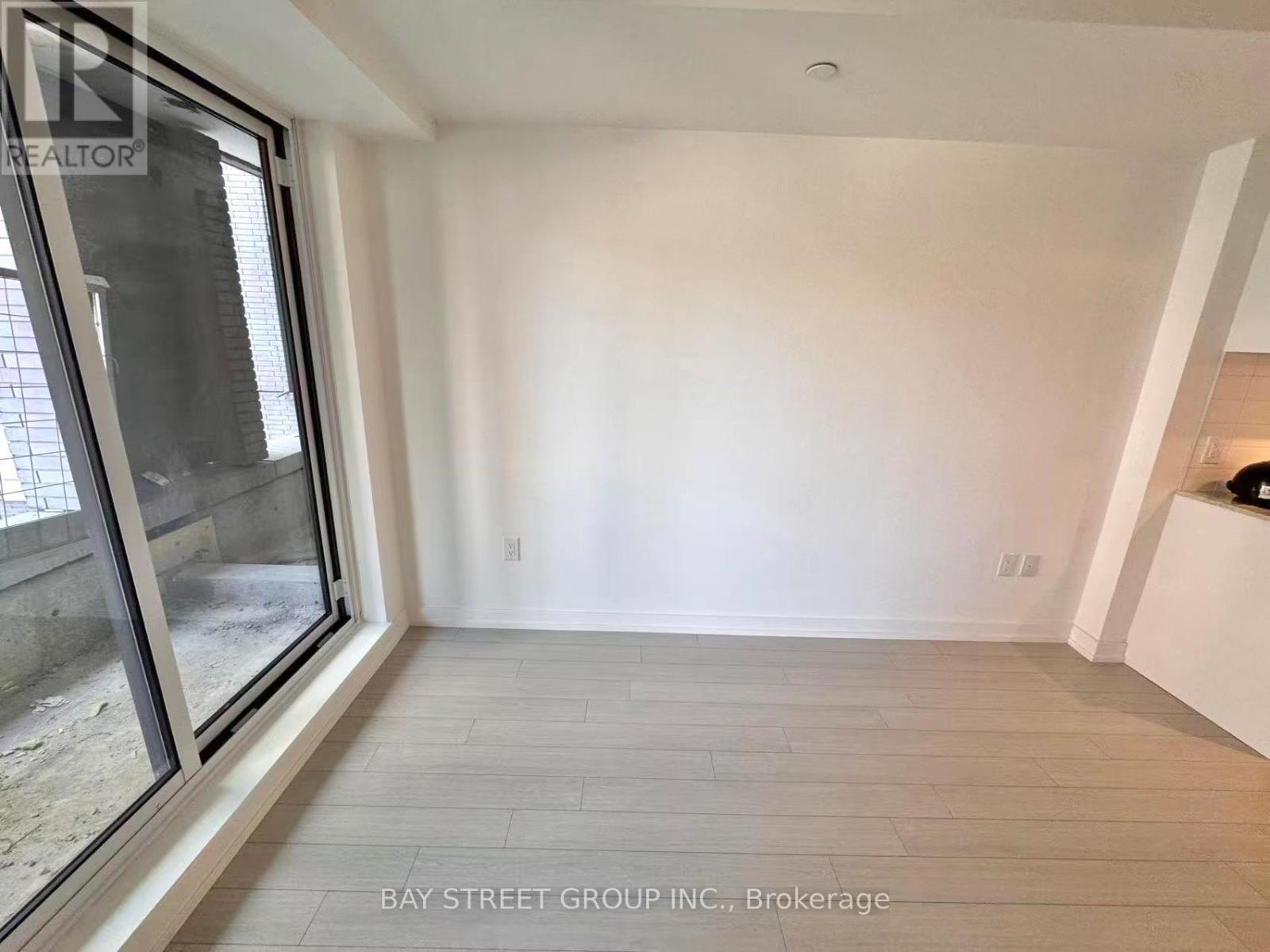 4010 Eglinton Avenue W, Toronto, Ontario  M9A 0G5 - Photo 8 - W13429480