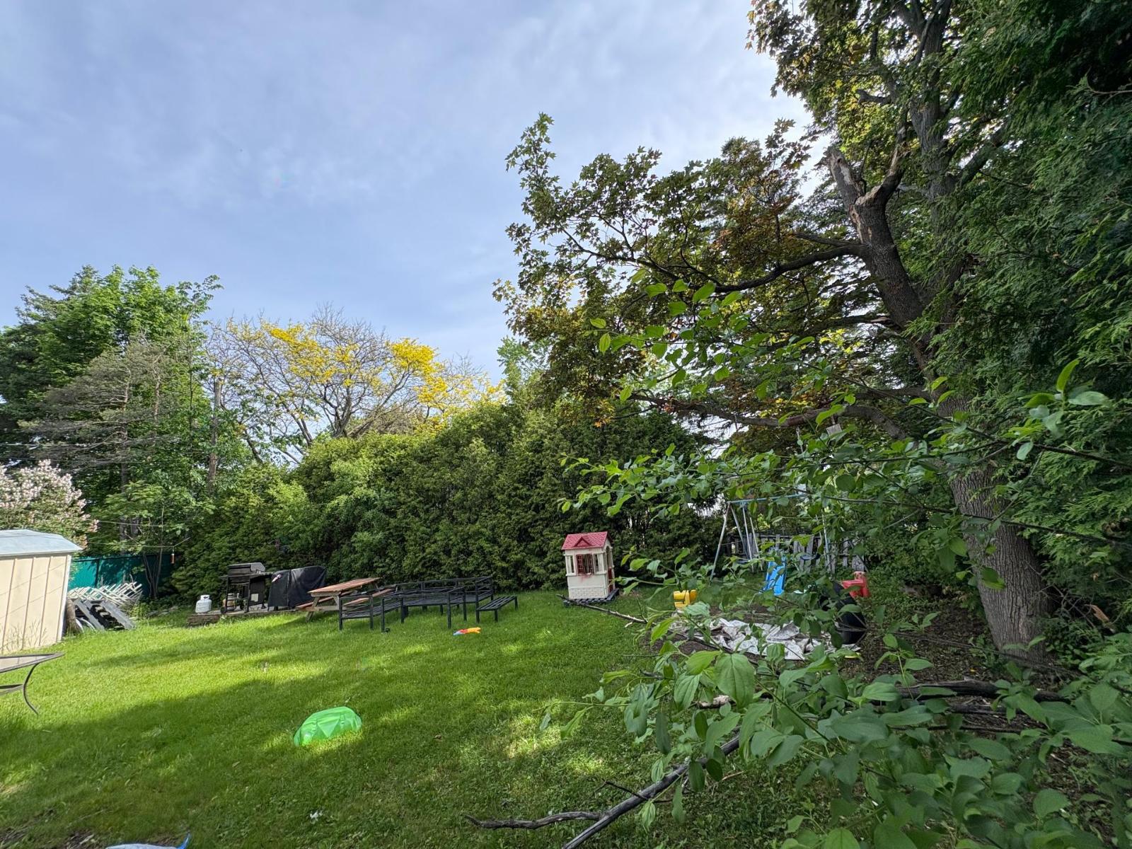 5183 Rue Perron Montréal (Pierrefonds-Roxboro) Quebec Canada H8Z2J8 2