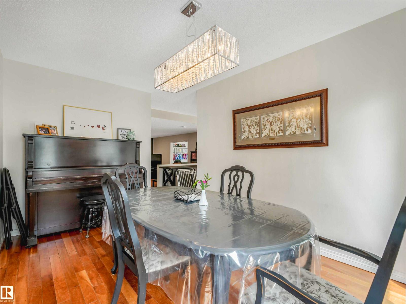 1515 109 St NW, Edmonton, Alberta  T6J 5W9 - Photo 8 - E4492924