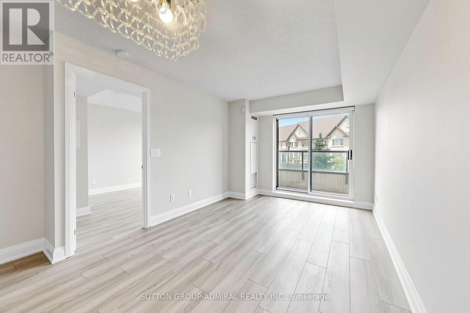 202 - 30 North Park Road, Vaughan, Ontario  L4J 0G6 - Photo 9 - N13428382