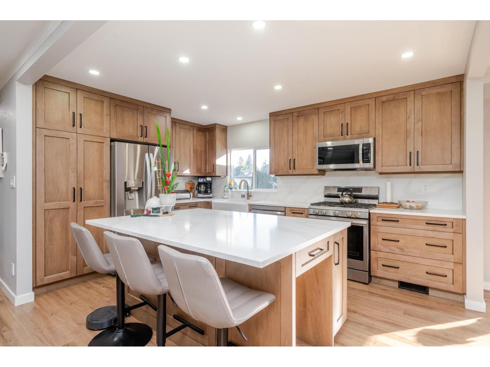 3924 205b Street, Langley, British Columbia  V3A 2B3 - Photo 3 - R3130729
