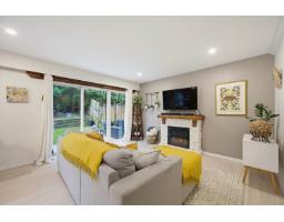 2 33900 MAYFAIR AVENUE, Abbotsford, British Columbia