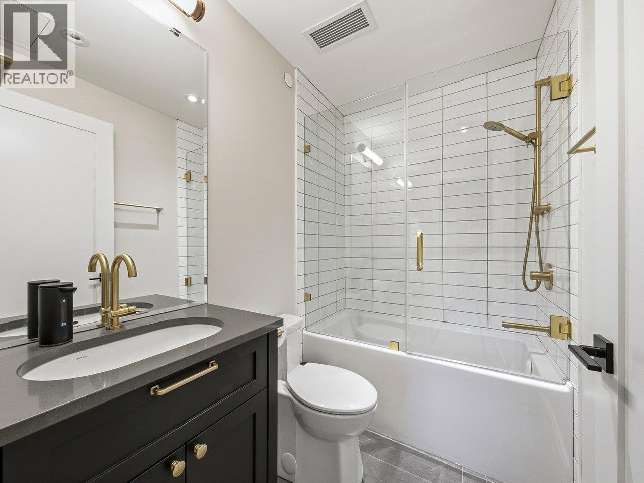 2 1456 W 45th Avenue, Vancouver, British Columbia  V6M 2H1 - Photo 17 - R3134385