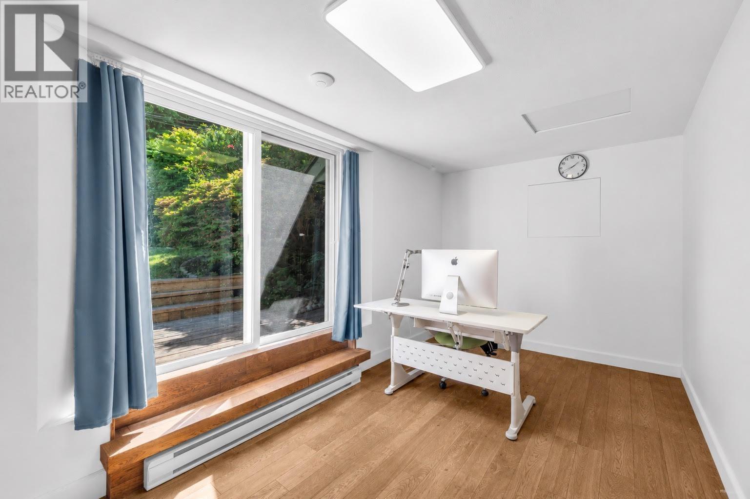 4941 Water Lane, West Vancouver, British Columbia  V7W 1K4 - Photo 28 - R3134886