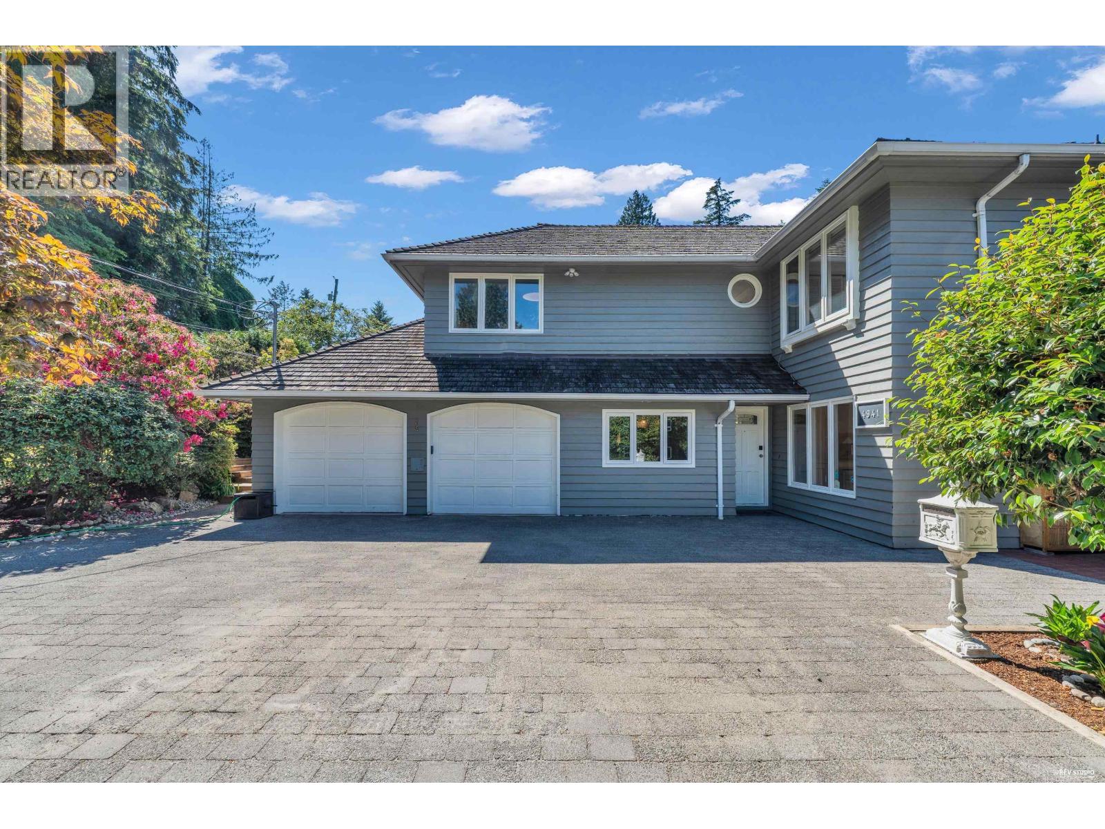4941 Water Lane, West Vancouver, British Columbia  V7W 1K4 - Photo 3 - R3134886