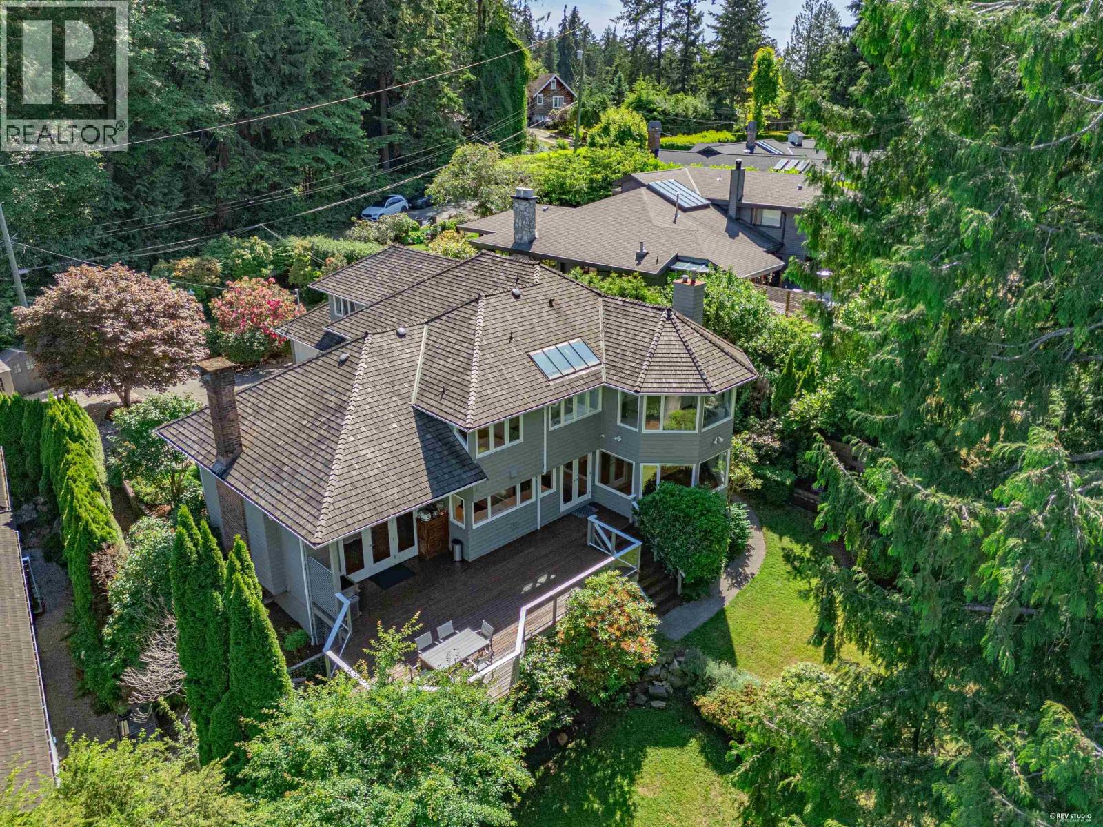 4941 Water Lane, West Vancouver, British Columbia  V7W 1K4 - Photo 38 - R3134886