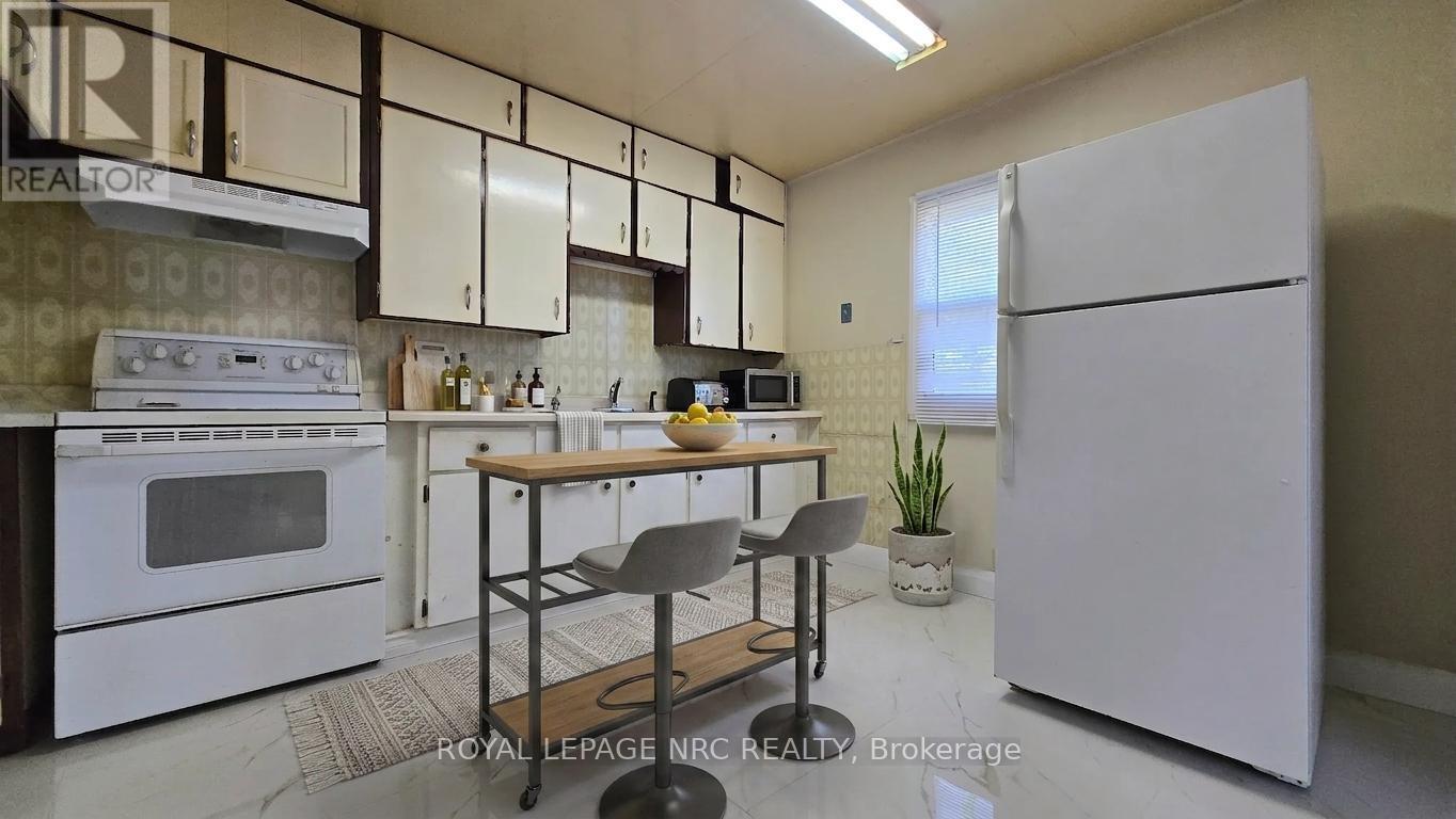 4425 Hiram Street, Niagara Falls, Ontario  L2E 1A2 - Photo 32 - X13424924