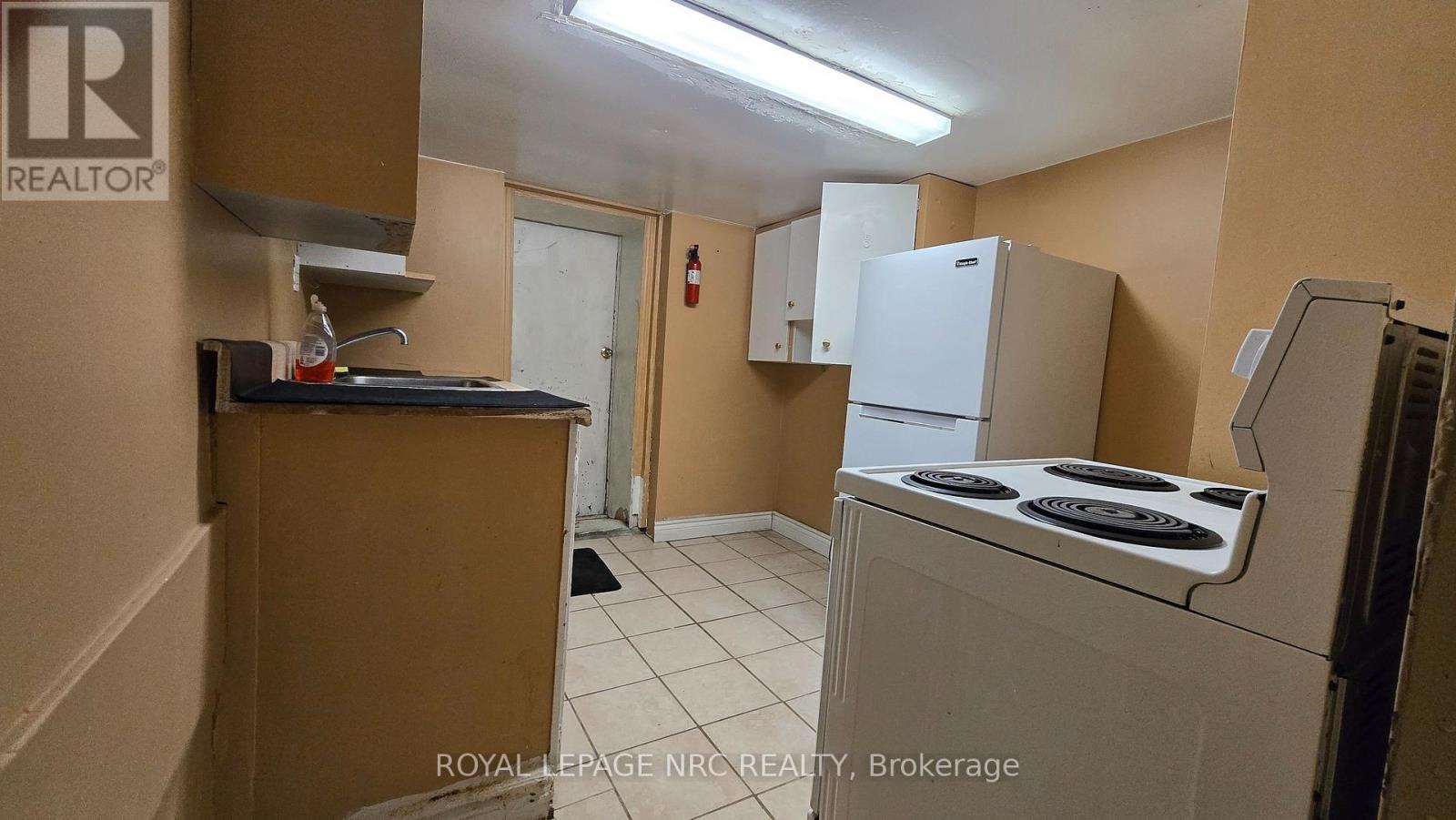 4425 Hiram Street, Niagara Falls, Ontario  L2E 1A2 - Photo 45 - X13424924