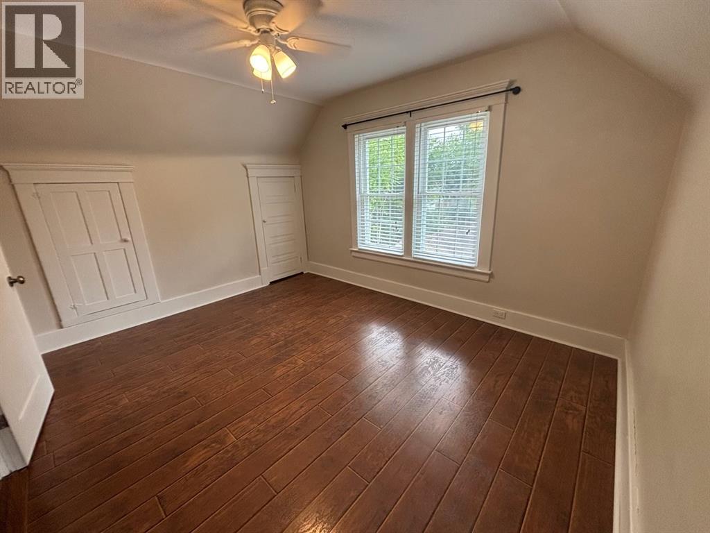 217 Kathleen Avenue, Sarnia, Ontario  N7T 1E1 - Photo 8 - 26012420