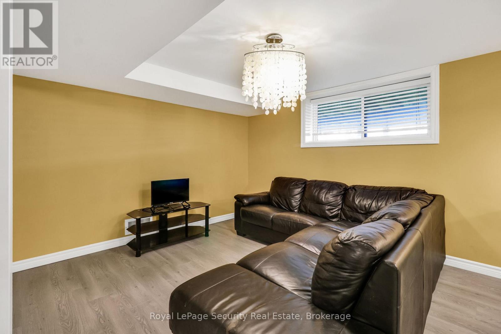 5976 10th Line, Essa, Ontario  L0L 2N2 - Photo 27 - N13429536
