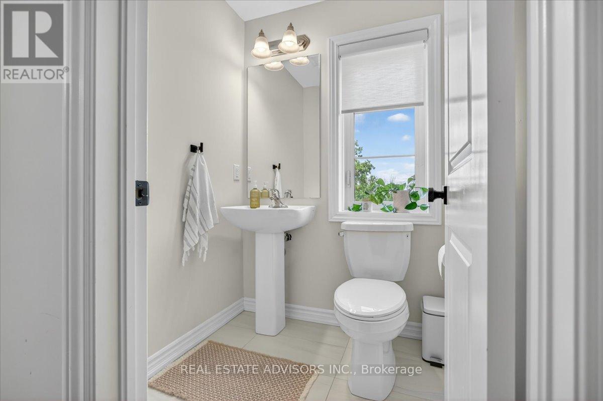 95 Halliford Place, Brampton, Ontario  L6P 4N6 - Photo 29 - W13429568