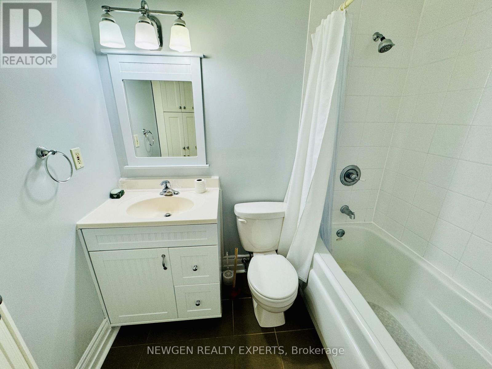 14f - 86 Gerrard Street E, Toronto, Ontario  M5B 2J1 - Photo 19 - C13229356