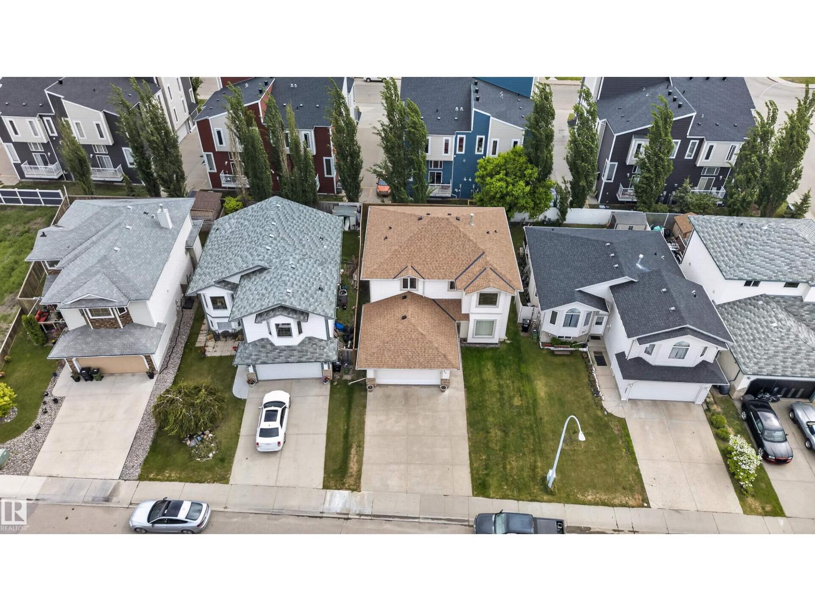 2839 151a Av NW, Edmonton, Alberta  T5Y 2T7 - Photo 5 - E4492936
