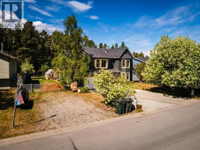78 Ponderosa Drive, Whitehorse, Yukon Y1A 5E8 - Photo 33 - 17357