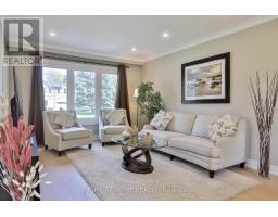60 ARAGON AVENUE, Toronto, Ontario