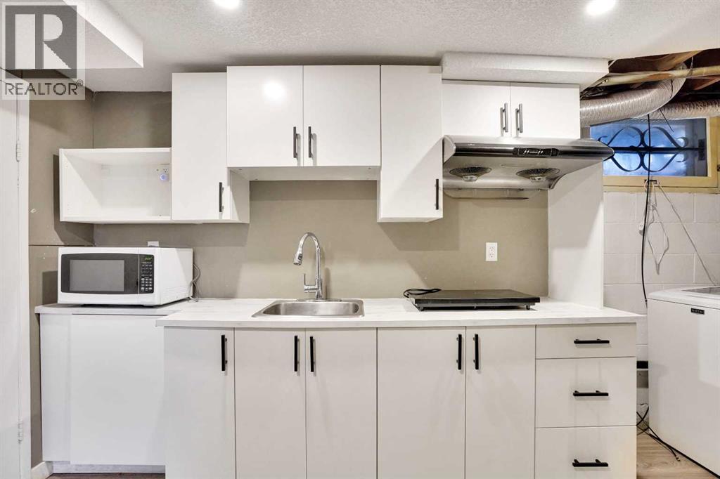 8316 43 Avenue NW, Calgary, Alberta  T3B 1X9 - Photo 23 - A2319671