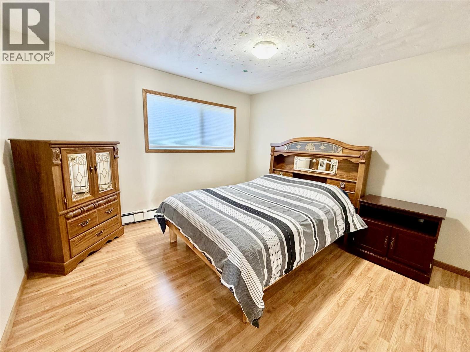 10704 Pinecrest Lane Dawson Creek Photo 15 10704 Pinecrest Lane Dawson Creek Photo 15