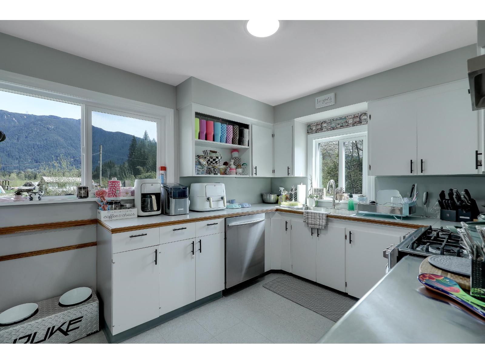 13028 Stave Lake Road, Mission, British Columbia  V2V 0A7 - Photo 34 - R3134485