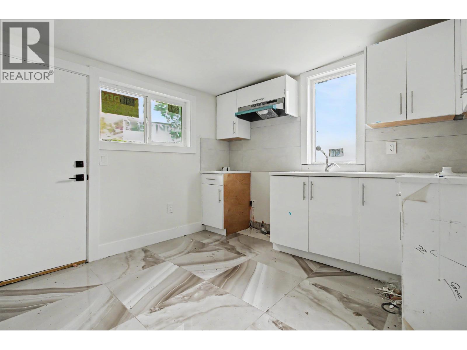 805 Milton Street, New Westminster, British Columbia  V3M 1M9 - Photo 11 - R3131913