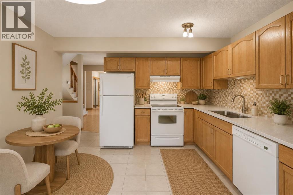 42 Patina Point Sw, Calgary, Alberta  T3H 3J7 - Photo 11 - A2318193