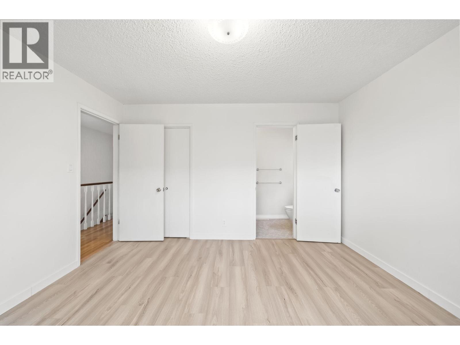 532 W 64th Avenue, Vancouver, British Columbia  V6P 2K9 - Photo 8 - R3114353