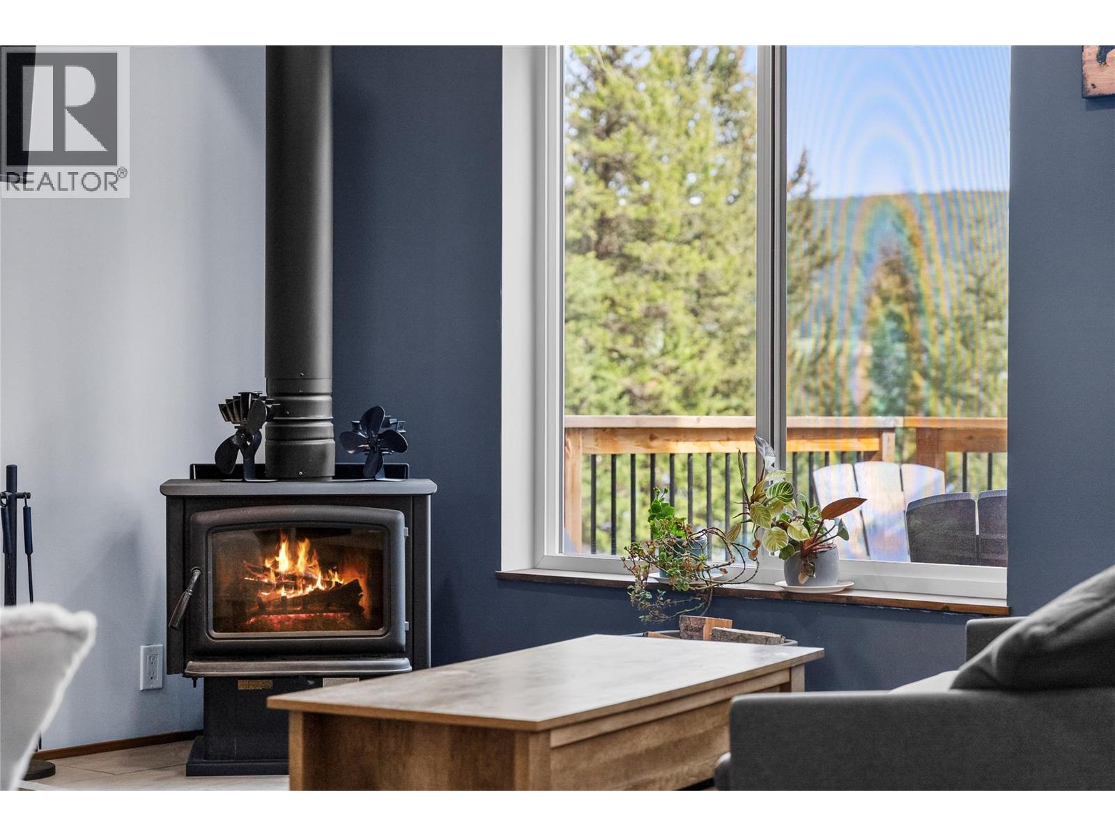 3307 Powell Road, Kamloops, British Columbia  V0E 3E1 - Photo 11 - 10389792