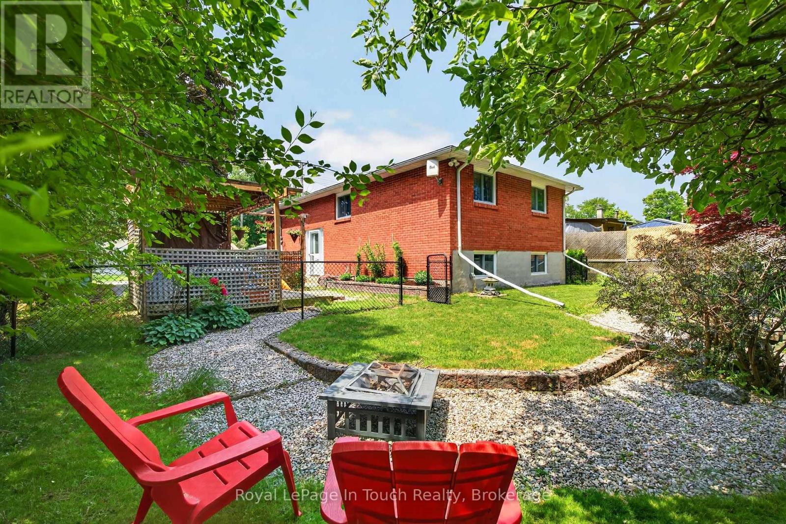 679 Simcoe Avenue, Tay, Ontario  L0K 1R0 - Photo 29 - S13429840