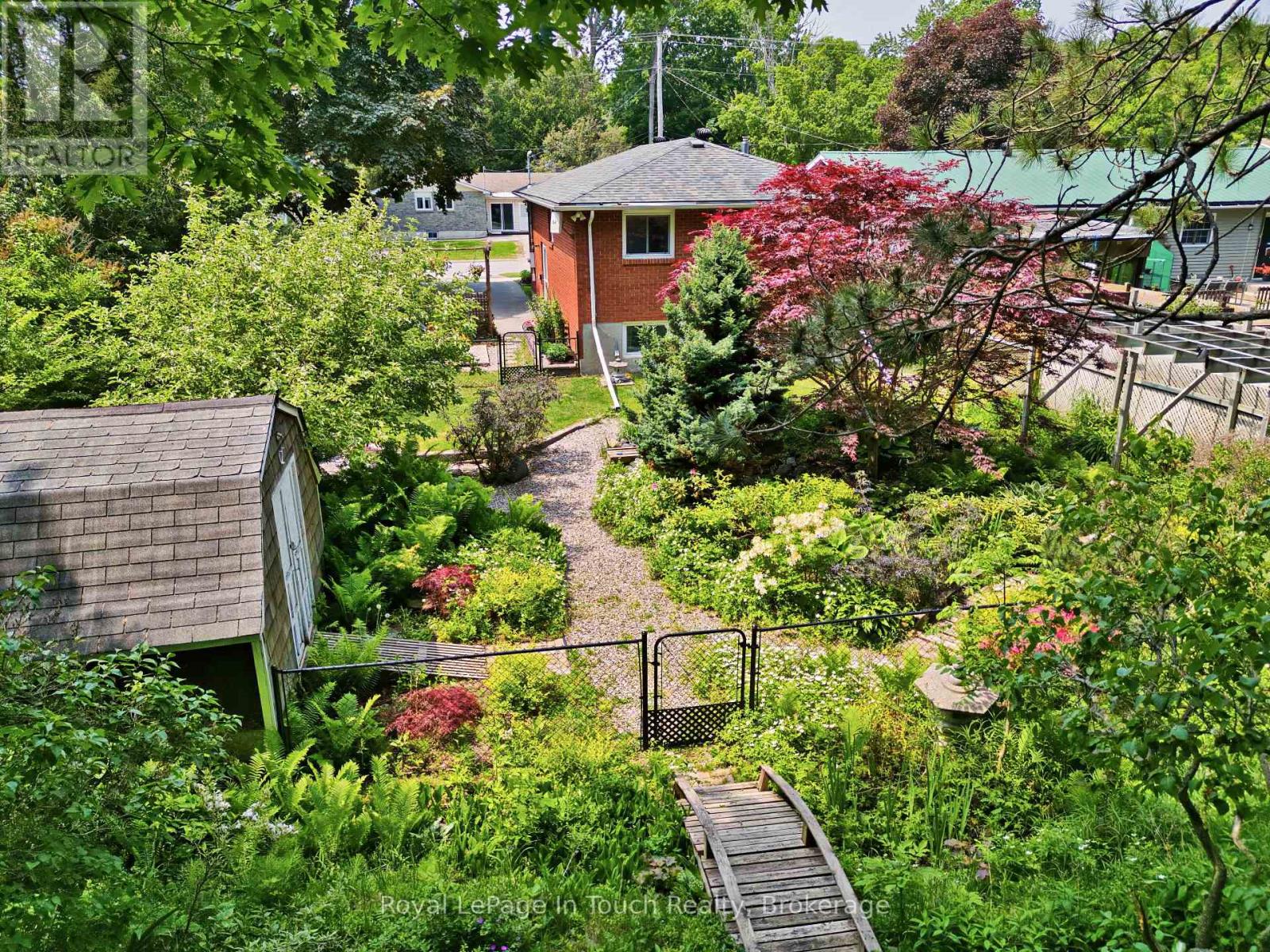 679 Simcoe Avenue, Tay, Ontario  L0K 1R0 - Photo 34 - S13429840