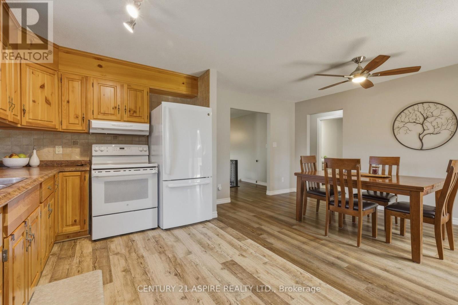 46 Cook Street, Laurentian Hills, Ontario  K0J 1J0 - Photo 18 - X13429814