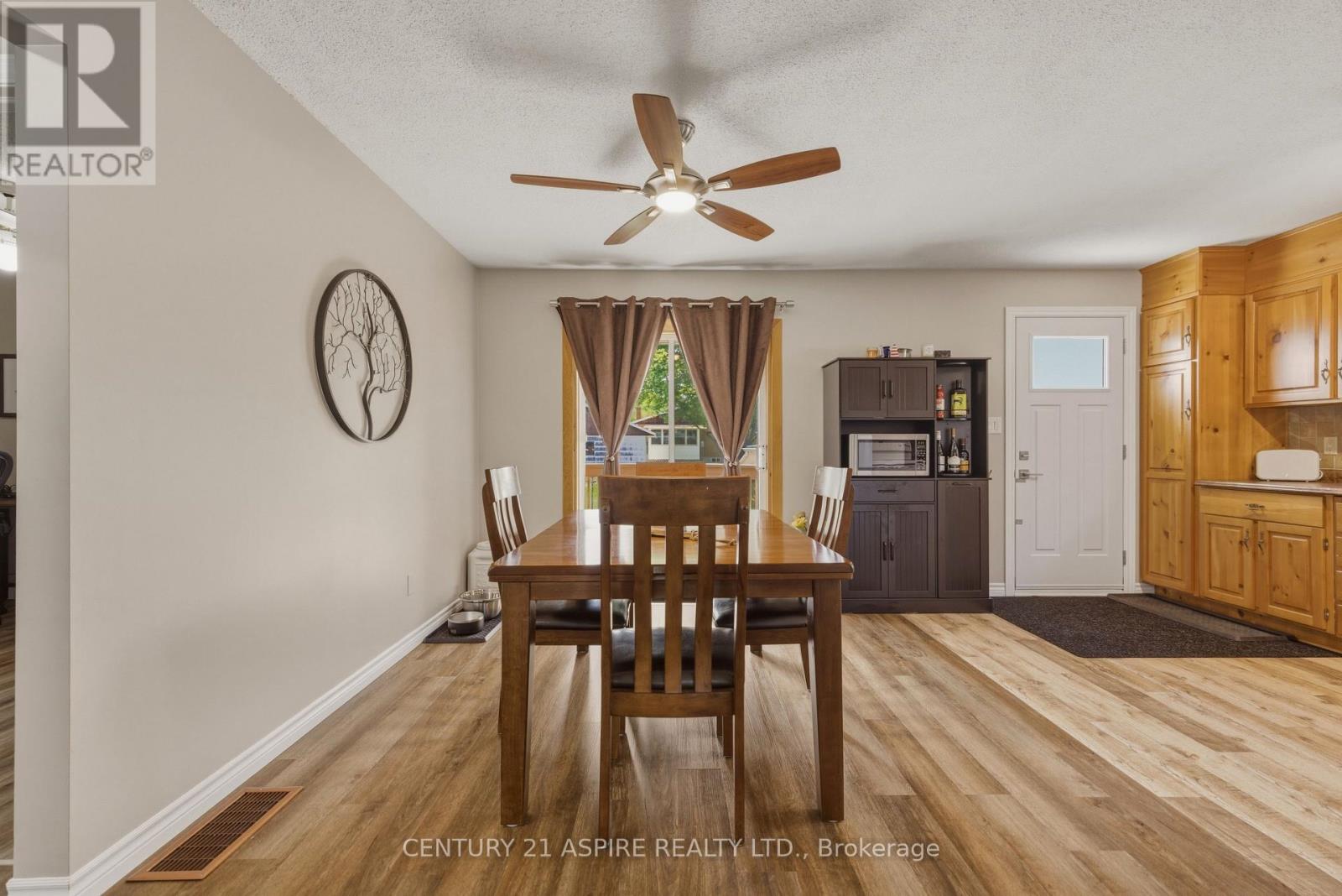 46 Cook Street, Laurentian Hills, Ontario  K0J 1J0 - Photo 19 - X13429814